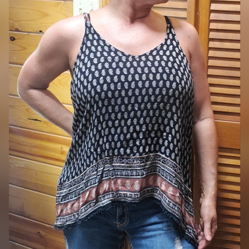 Live 4 Truth Tank Navy and Mauve Size Medium